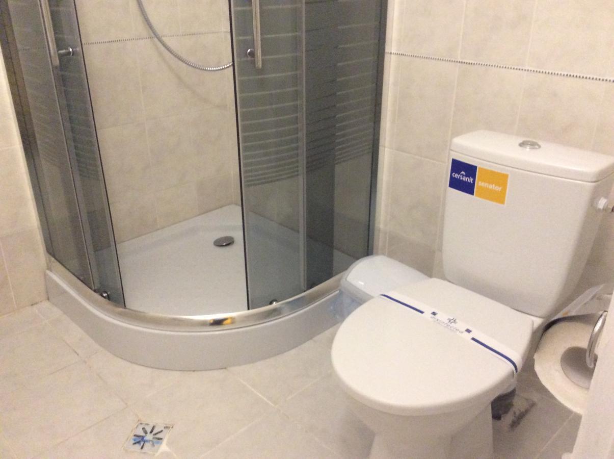 Hotel Travel Лвив Екстериор снимка