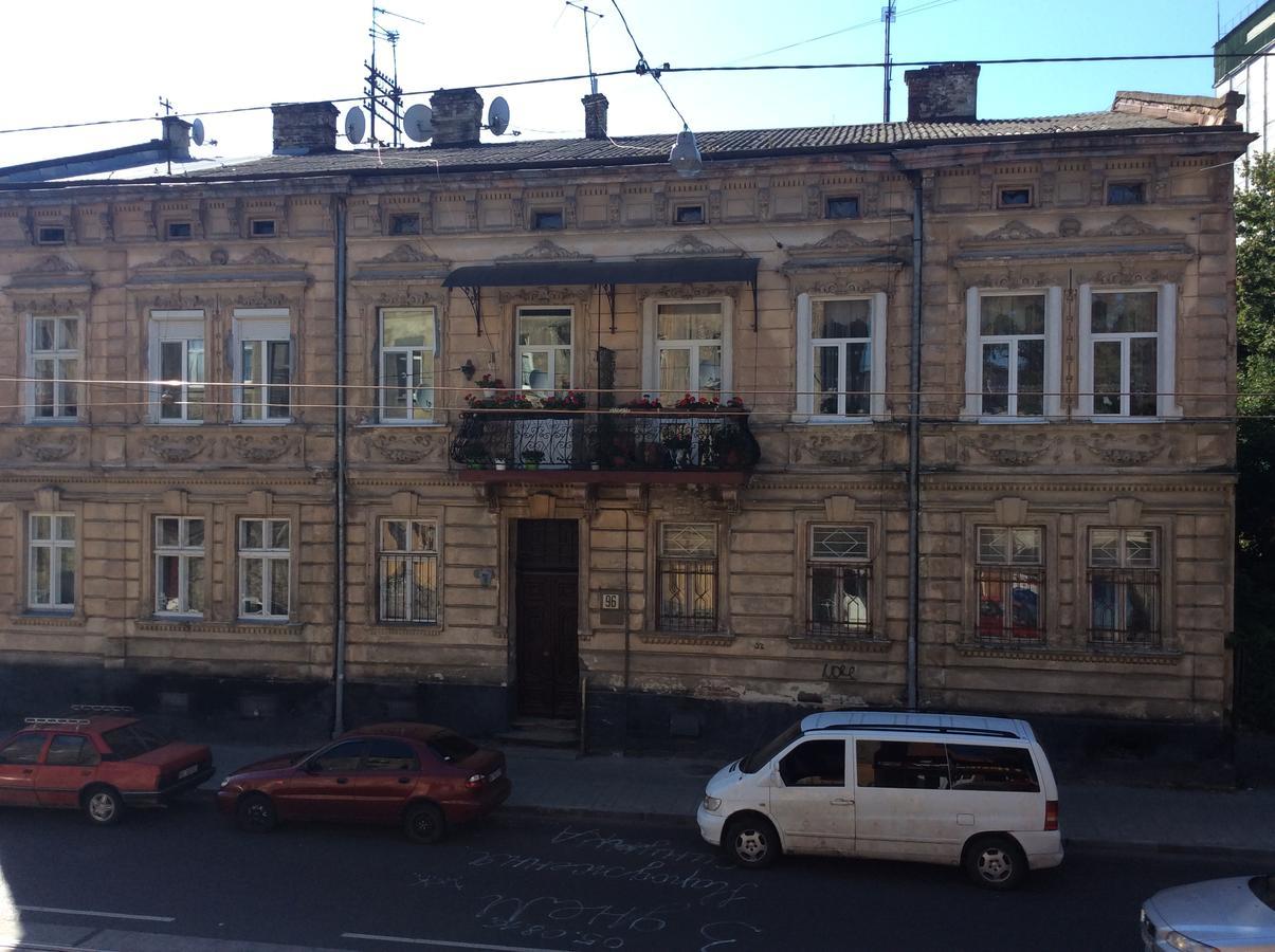Hotel Travel Лвив Екстериор снимка
